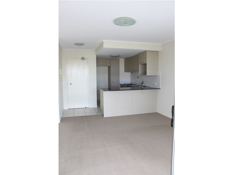 54/4 Grand Parade, Kawana Island QLD 4575