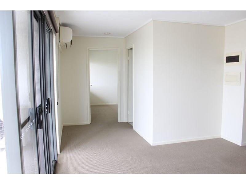 54/4 Grand Parade, Kawana Island QLD 4575