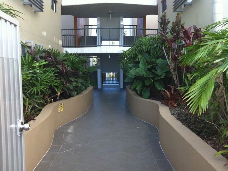 54/4 Grand Parade, Kawana Island QLD 4575