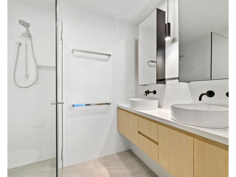408/118-120 Alexandra Parade, Alexandra Headland QLD 4572