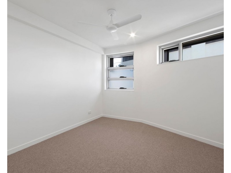 106/118-120 Alexandra Parade, Alexandra Headland QLD 4572