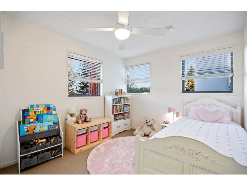 34/10 Grand Parade, Parrearra QLD 4575