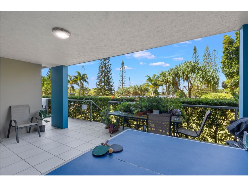 9/4 Grand Parade, Parrearra QLD 4575