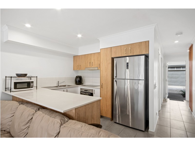 16/2 Allora Drive, Maroochydore QLD 4558