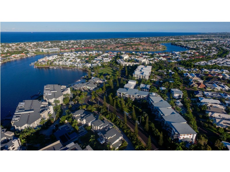 5/10 Grand Parade, Parrearra QLD 4575