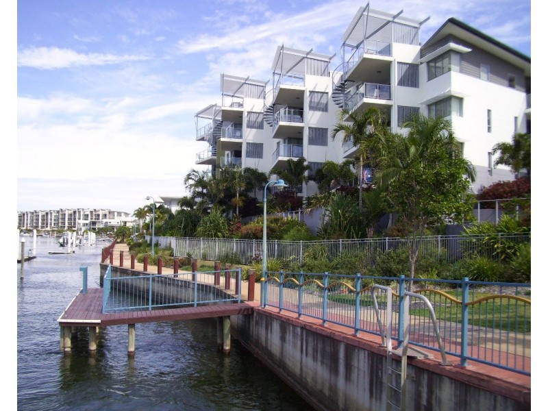 32/51 Grand Parade, Kawana Island QLD 4575