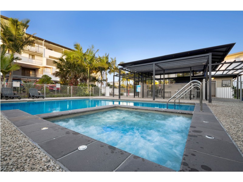 62/10 Grand Parade, Kawana Island QLD 4575