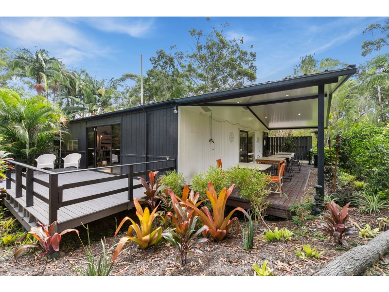 1 Kingsgate Drive, Tinbeerwah QLD 4563