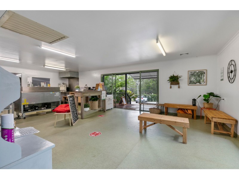 1 Kingsgate Drive, Tinbeerwah QLD 4563