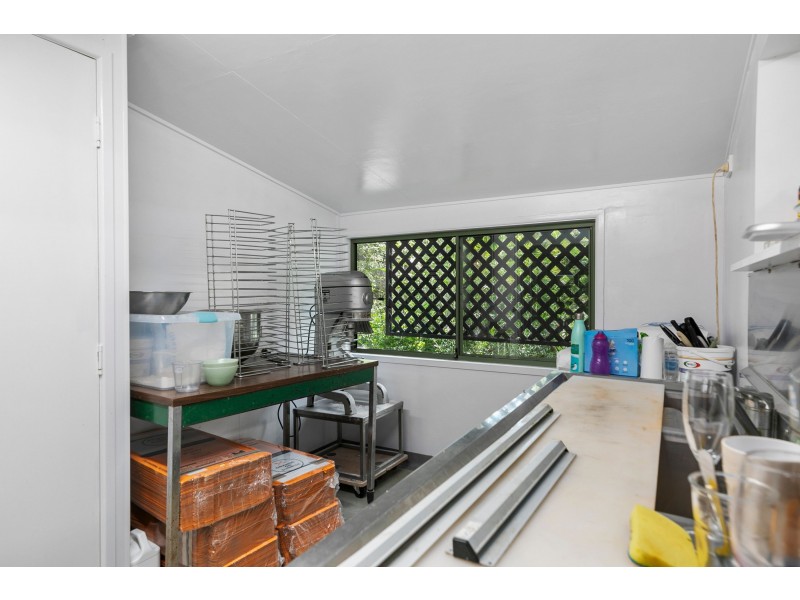 1 Kingsgate Drive, Tinbeerwah QLD 4563