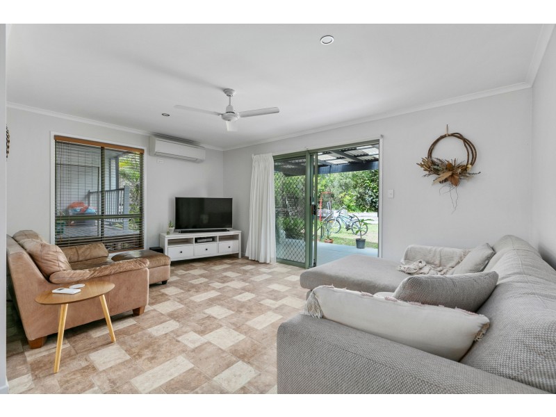 1 Kingsgate Drive, Tinbeerwah QLD 4563