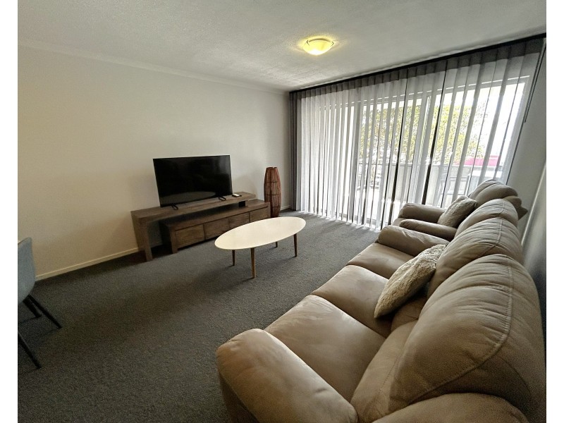 10/1 Hibbertia Street, Mountain Creek QLD 4557