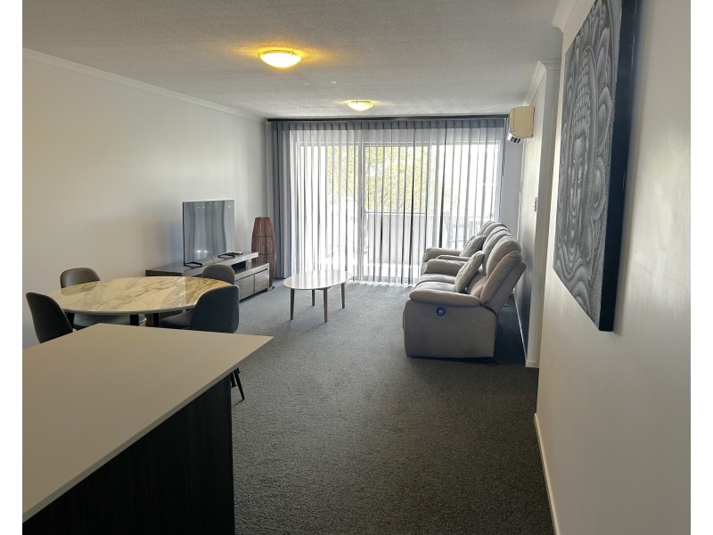 10/1 Hibbertia Street, Mountain Creek QLD 4557