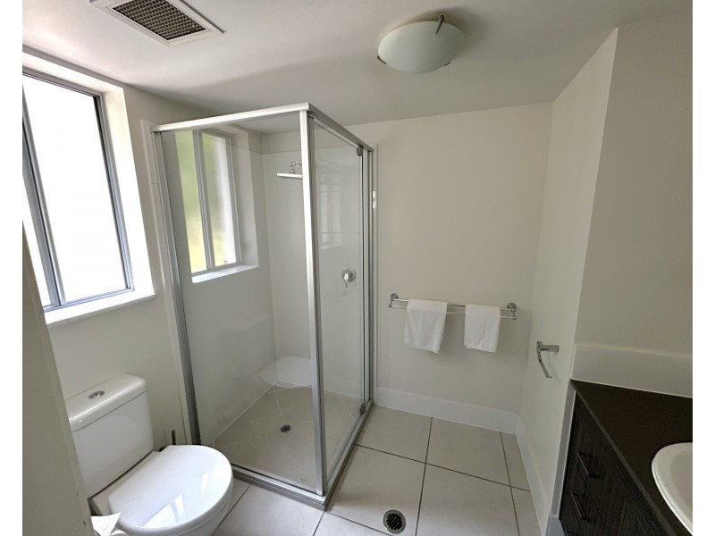 10/1 Hibbertia Street, Mountain Creek QLD 4557