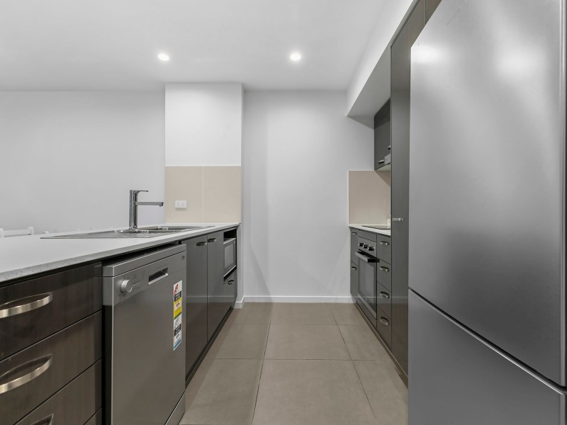 2110/132 Osborne Road, Mitchelton QLD 4053