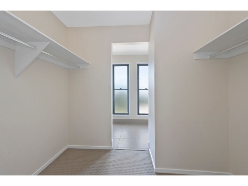 28 Splendor Place, Birtinya QLD 4575