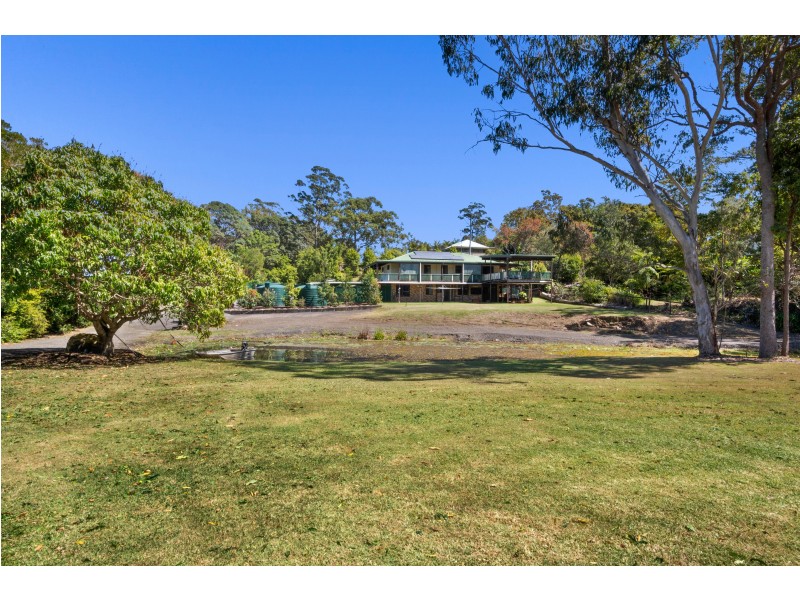 2 Barcrest Drive, Yandina QLD 4561