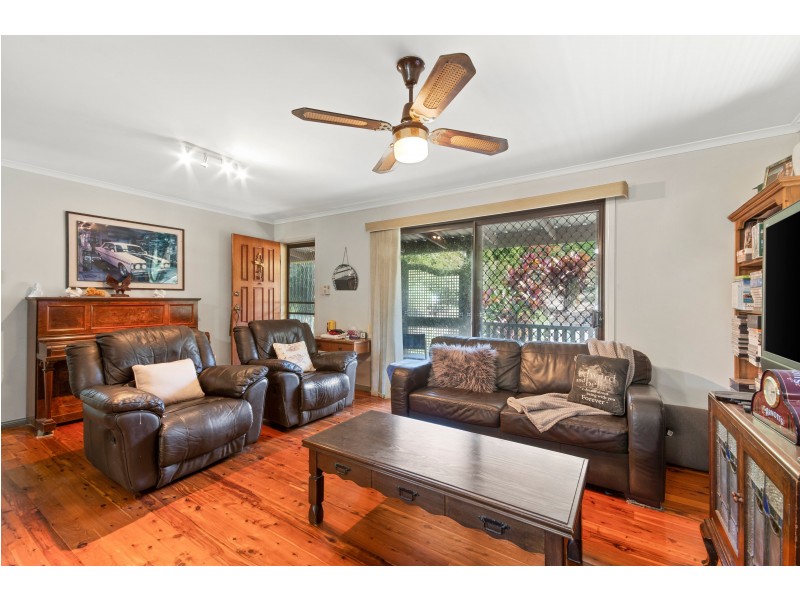 2 Barcrest Drive, Yandina QLD 4561