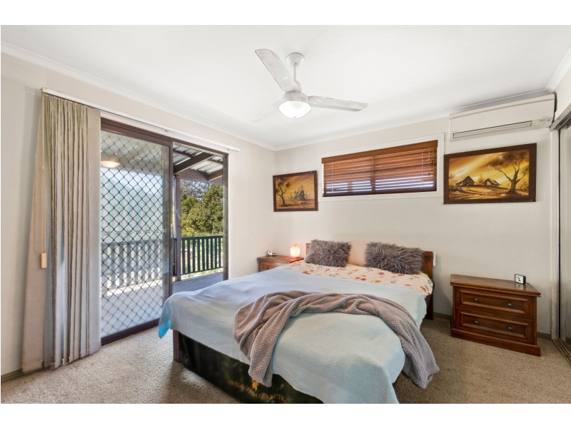 2 Barcrest Drive, Yandina QLD 4561