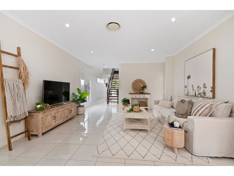 3 Tomkins Esplanade, Birtinya QLD 4575