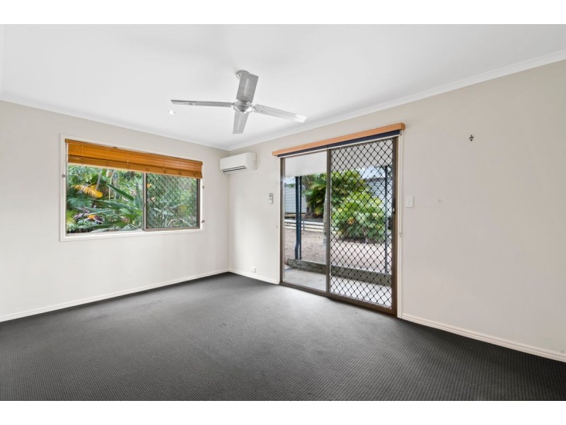 84 Thompson road, Beerwah QLD 4519