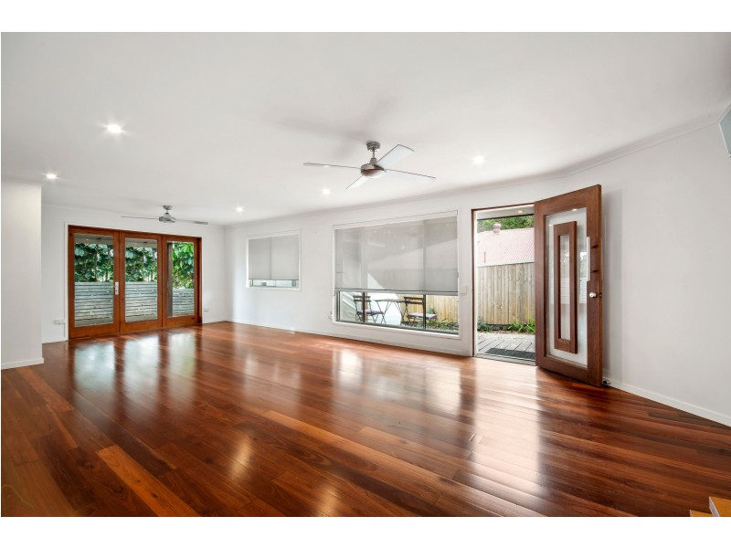 2/73 Yakola Parade, Alexandra Headland QLD 4572