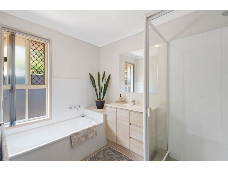 12 Anamaran Place, Bellmere QLD 4510