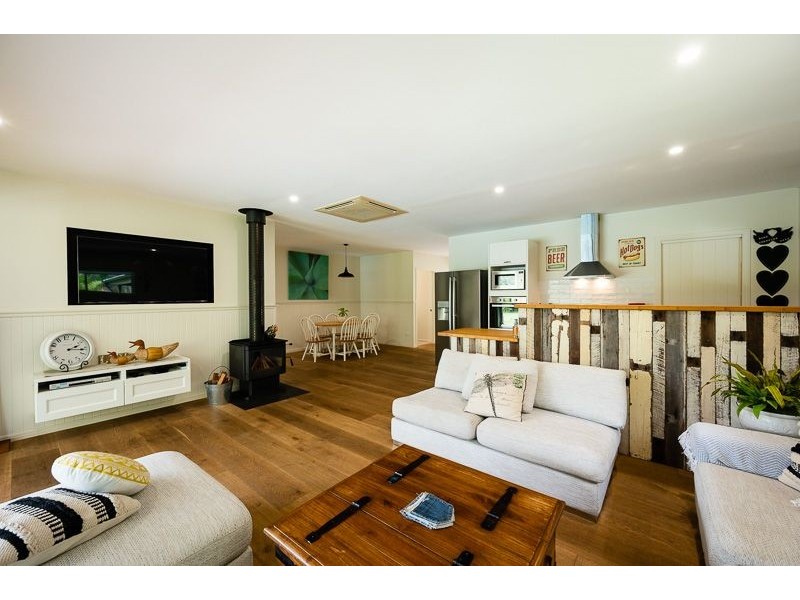 3 Kingsgate Drive, Tinbeerwah QLD 4563