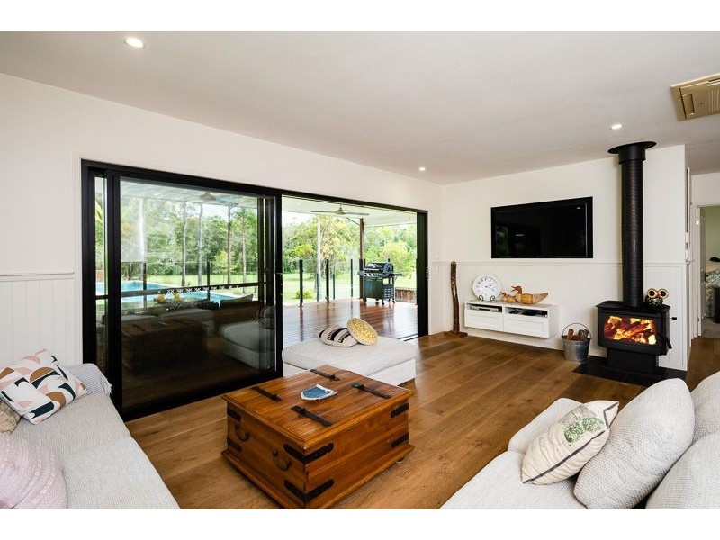 3 Kingsgate Drive, Tinbeerwah QLD 4563