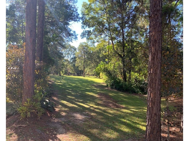 44 Tunnel Ridge Road, Landsborough QLD 4550