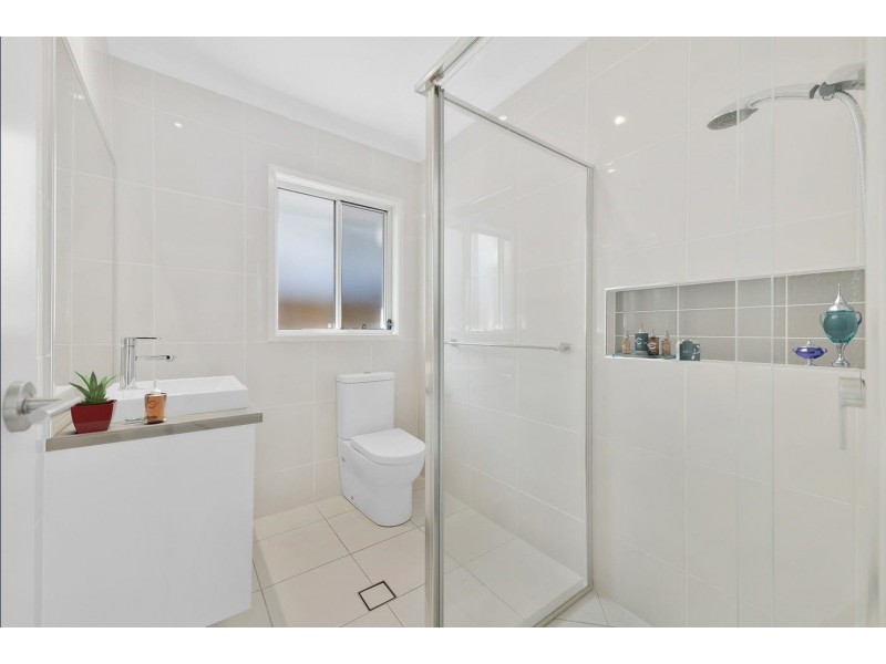 25 Mackerel Street, Mountain Creek QLD 4557