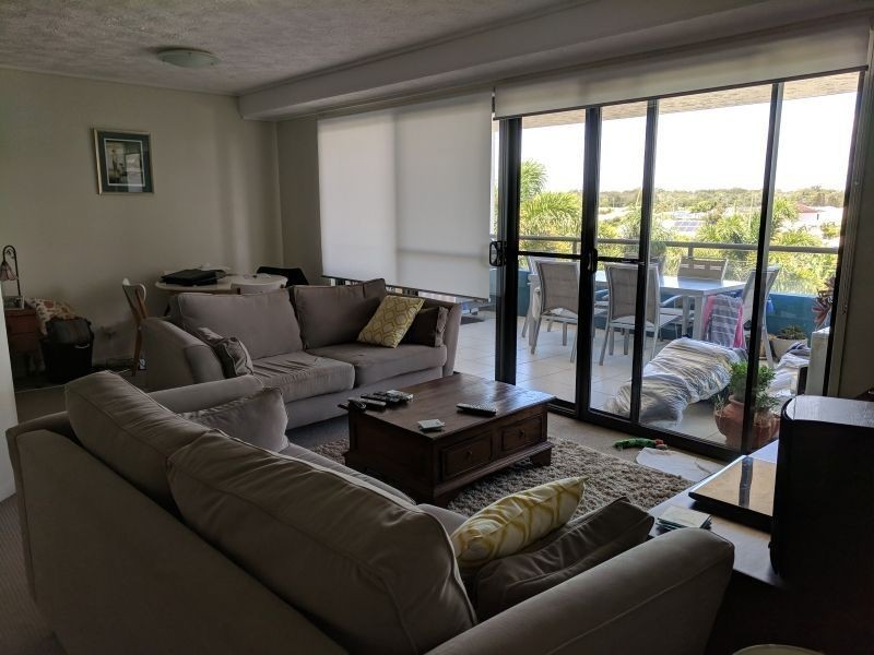 33/4 Grand Parade, Kawana Island QLD 4575