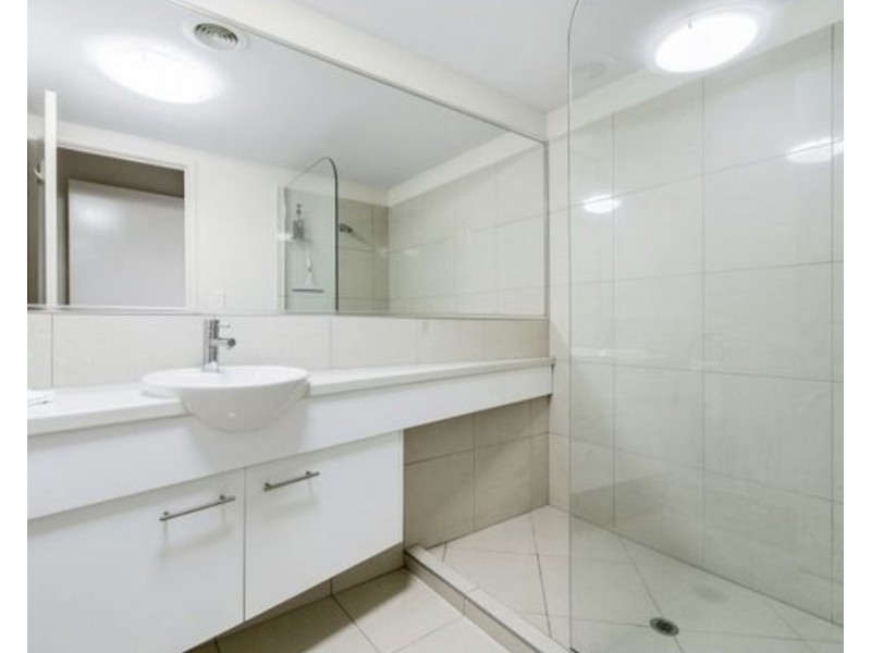 11/51 Grand Parade, Parrearra QLD 4575