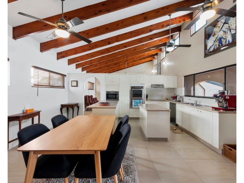 61 Centenary Crescent, Alexandra Headland QLD 4572