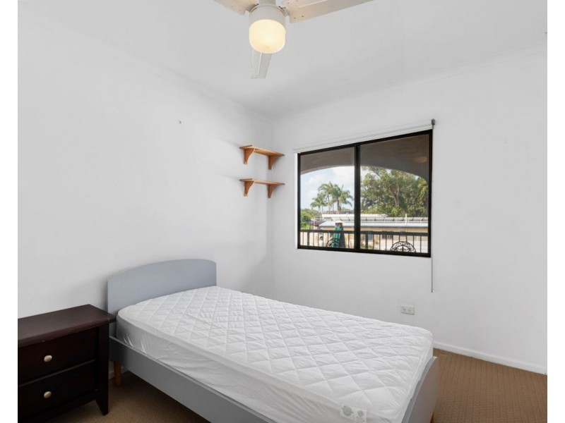 61 Centenary Crescent, Alexandra Headland QLD 4572