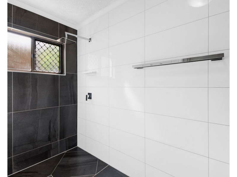 61 Centenary Crescent, Alexandra Headland QLD 4572