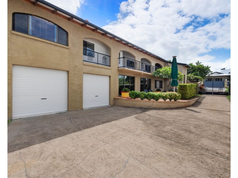 61 Centenary Crescent, Alexandra Headland QLD 4572