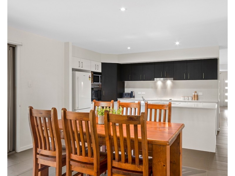 1 Cordwood Drive, Cooroy QLD 4563