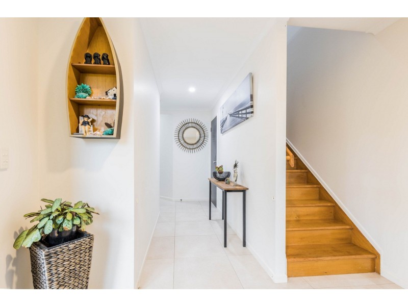 1/2 Tate Street, Agnes Water QLD 4677