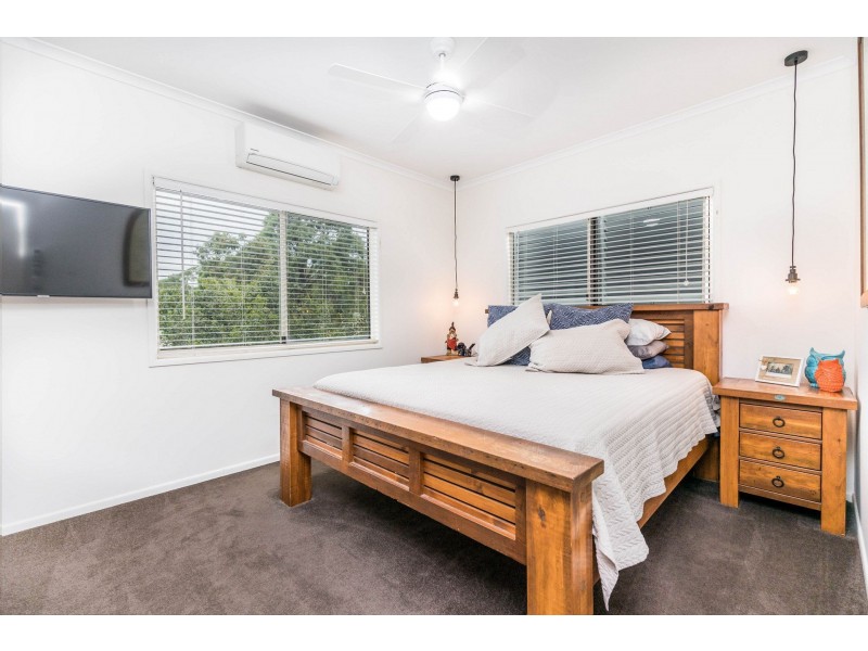 1/2 Tate Street, Agnes Water QLD 4677