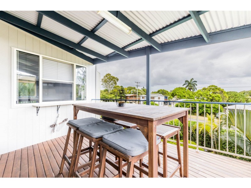 1/2 Tate Street, Agnes Water QLD 4677