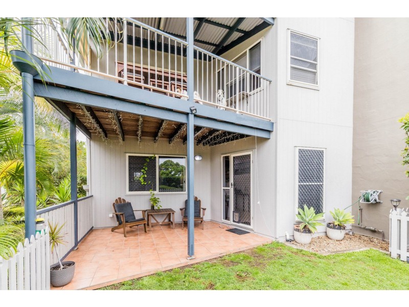 1/2 Tate Street, Agnes Water QLD 4677