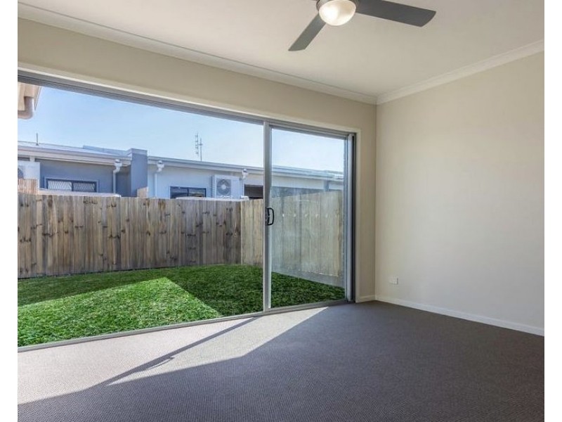 34 Chestnut Crescent, Caloundra West QLD 4551