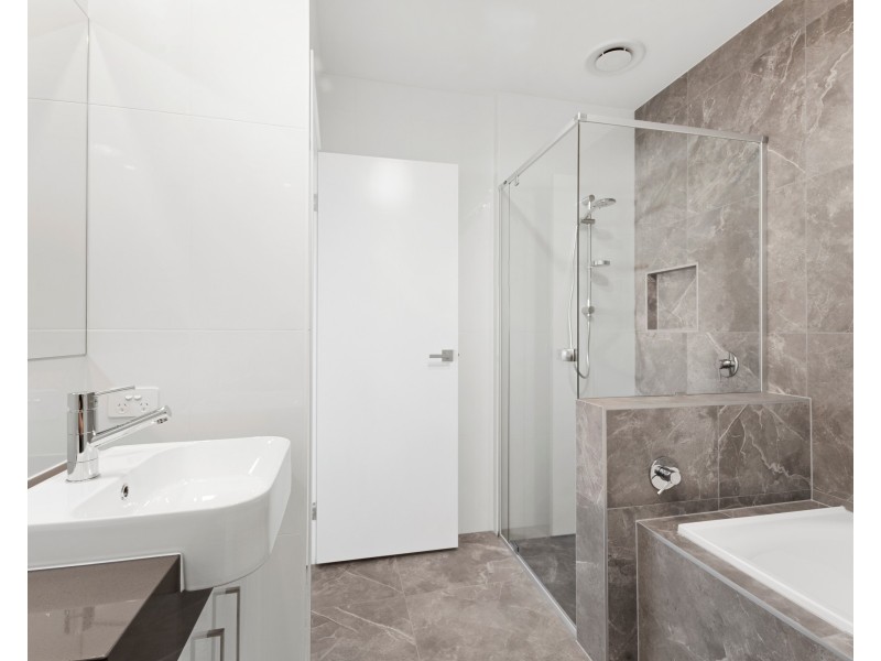 20 Bedarra Circuit, Maroochydore QLD 4558