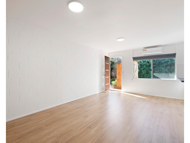 2/14 Petrie Avenue, Marcoola QLD 4564