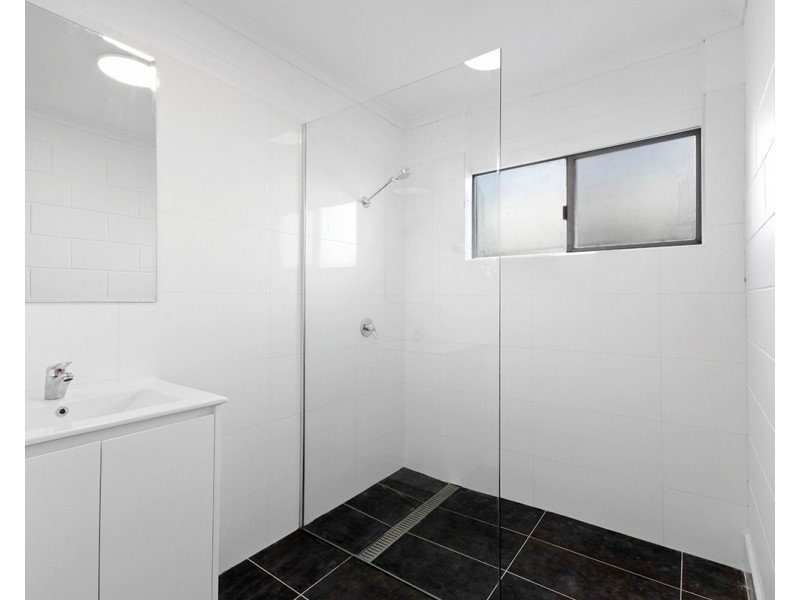 2/14 Petrie Avenue, Marcoola QLD 4564