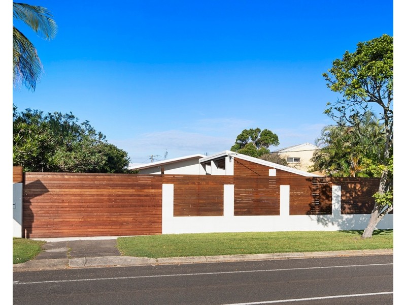 2/14 Petrie Avenue, Marcoola QLD 4564