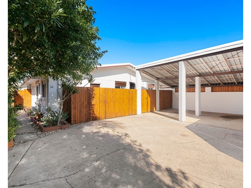 2/14 Petrie Avenue, Marcoola QLD 4564