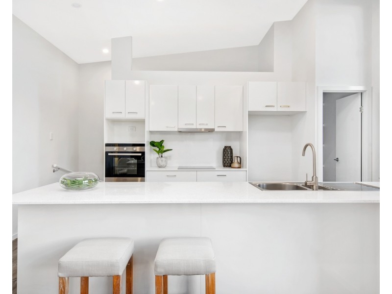 1/23 Ridge Road, Maroochydore QLD 4558