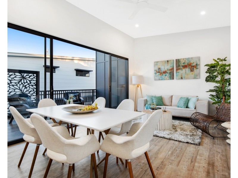 1/23 Ridge Road, Maroochydore QLD 4558